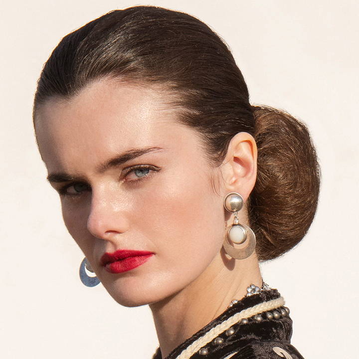 Tricks of the Trade: Nailing the Sleek Chignon