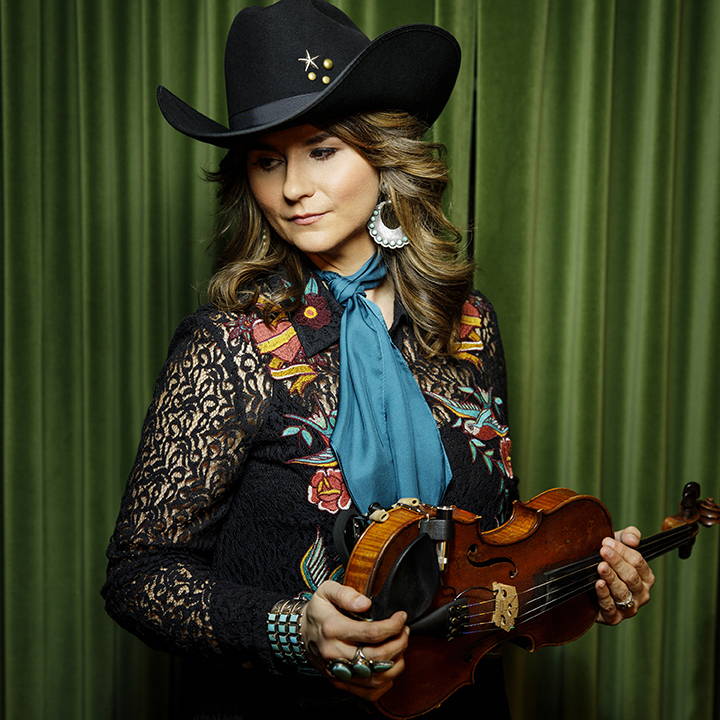 Fiddle Phenom: Our Q&A with Jenee Fleenor